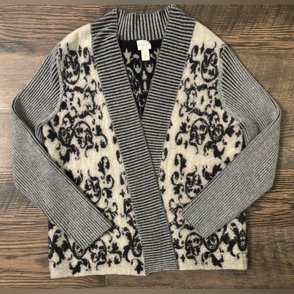 Chico's Cardigan Women Size 2 Black White Open Front Wool Ribbed Sleeve Sweater